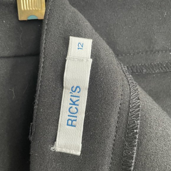 Ricki's Knee Length BLACK SKIRT Size 12 - Picture 6 of 6